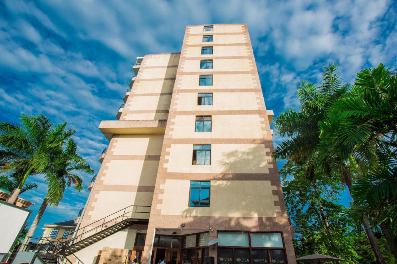 Regency Park Hotel Дар-ес-Салам Екстер'єр фото
